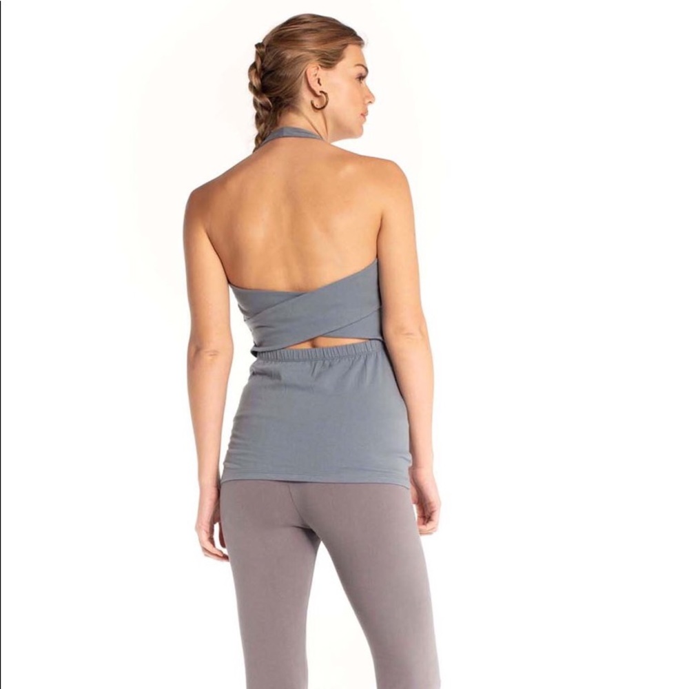 🧘Synergy Organic Yoga Halter Top 🧘‍♀️